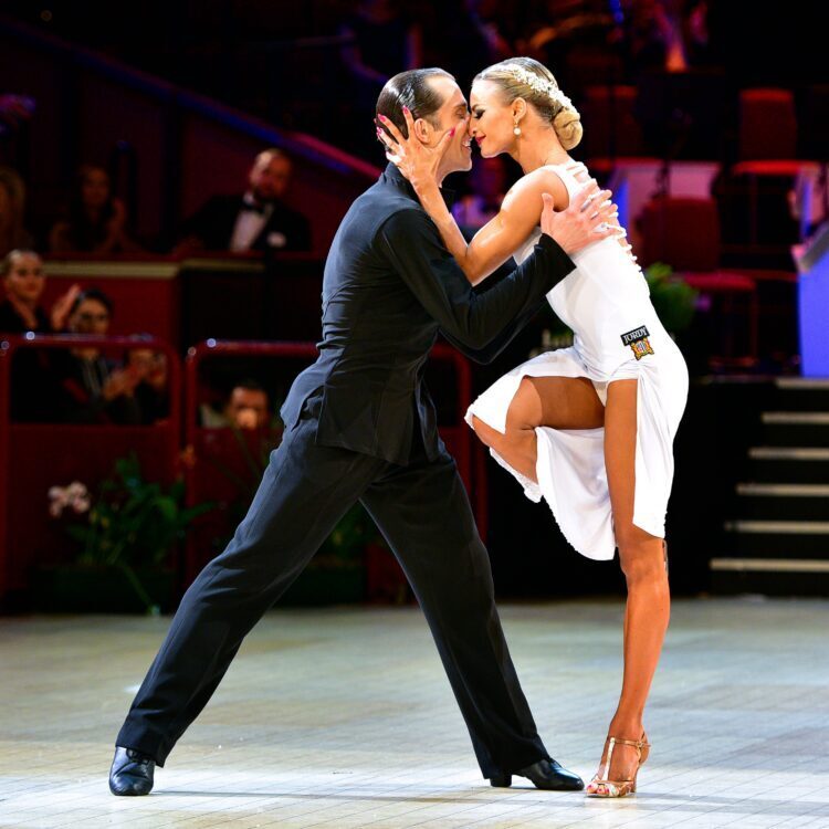 Riccardo Cocchi & Yulia Zagoruychenko Pair